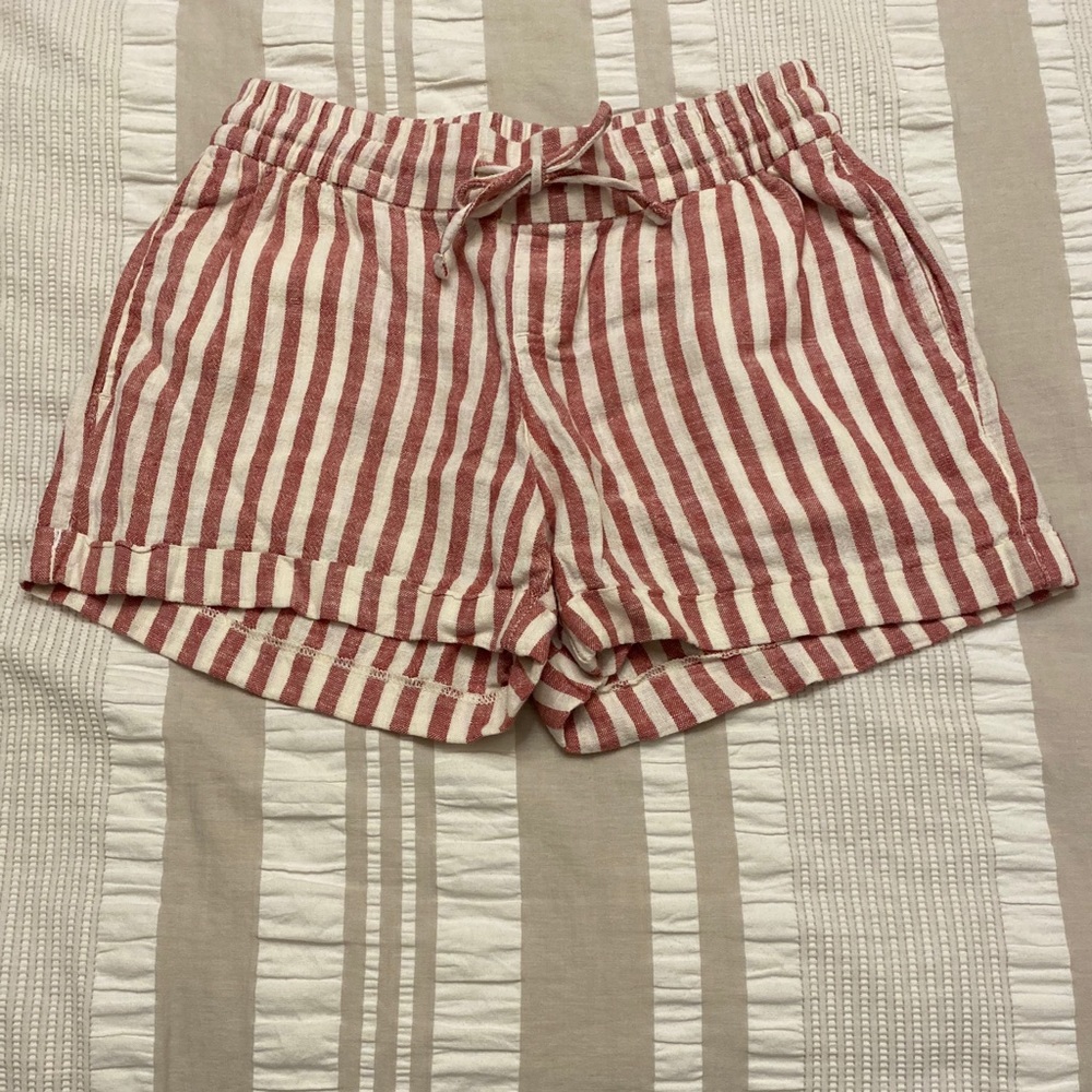 Striped Mid-Rise Linen Shorts